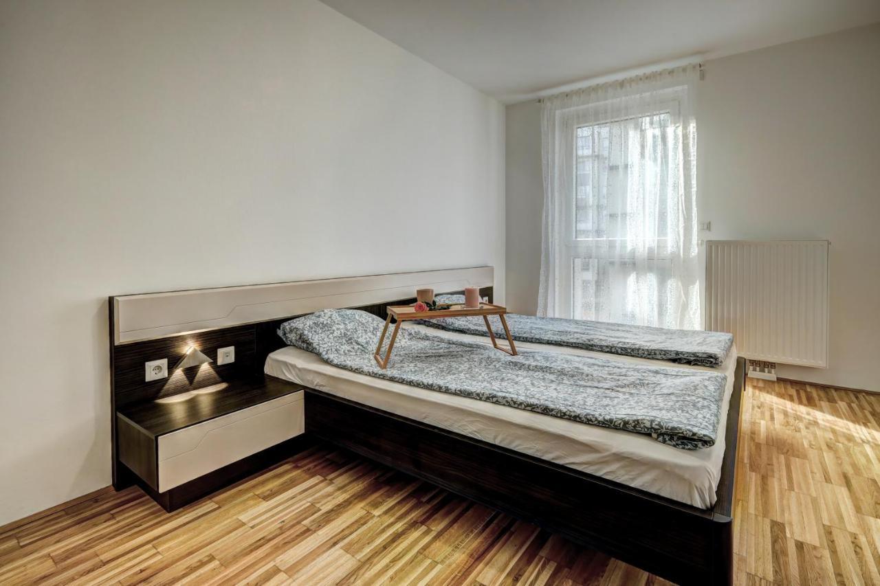 Apartament Carin Deluxe I Wiedeń Zewnętrze zdjęcie